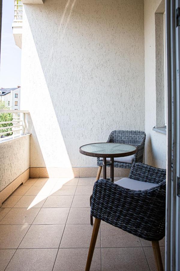 Apartment Ten Warszawa Eksteriør billede
